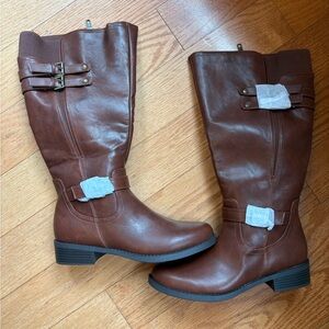 Brown Wide-Calf Knee-High Boots sz 8